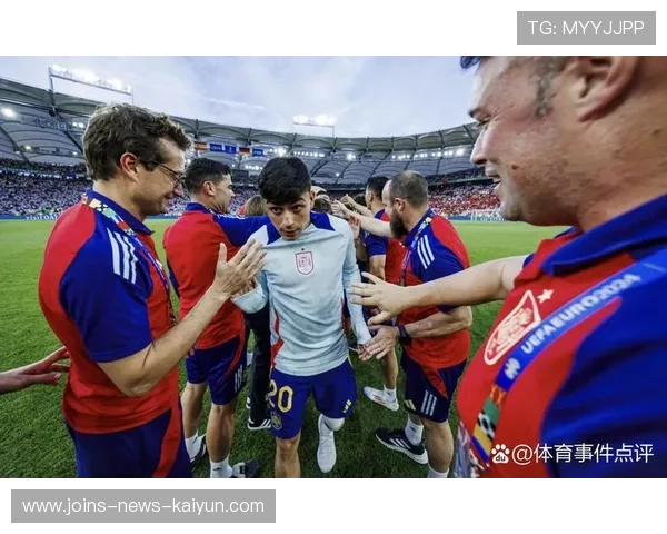 欧洲杯球员在赛场上的临场决断力被专家点评，欧洲杯决赛中断