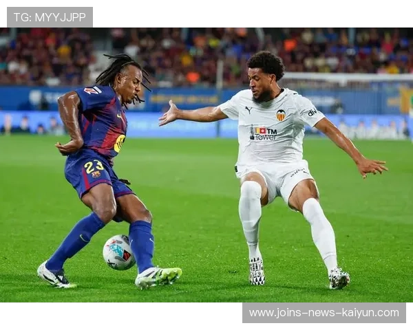 巴萨孔德中后场传球选择训练更细致